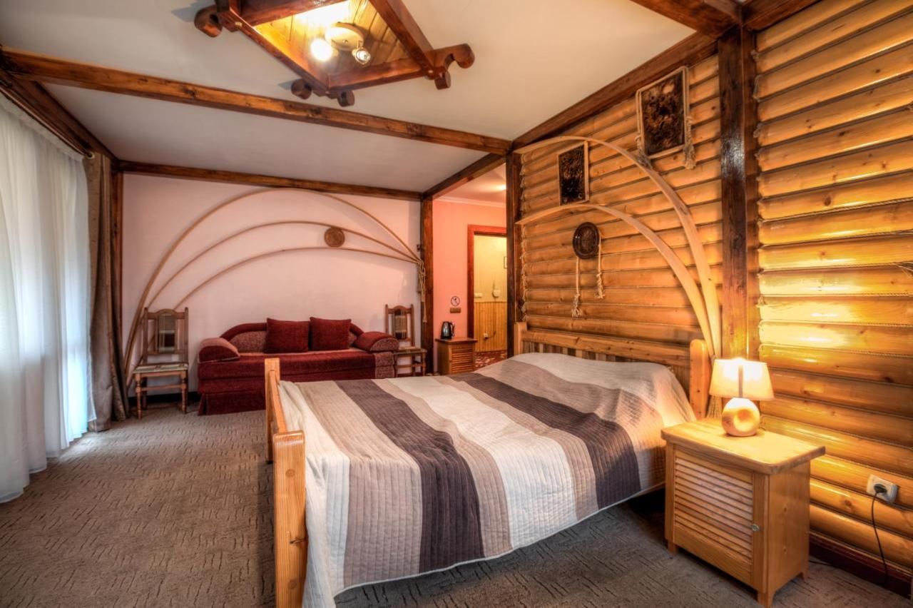 Отель Vatra Hotel Яремче