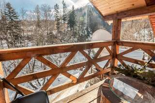 Отель Vatra Hotel Яремче Двухместный номер с 1 кроватью и балконом-3