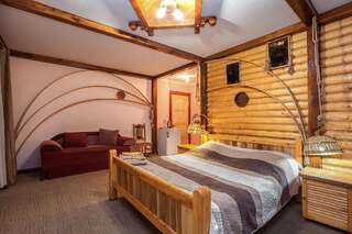 Отель Vatra Hotel Яремче Семейный полулюкс-10